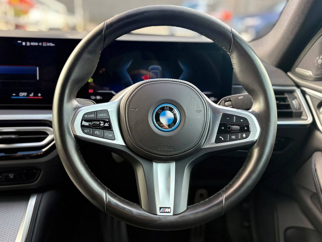 2024 BMW i4