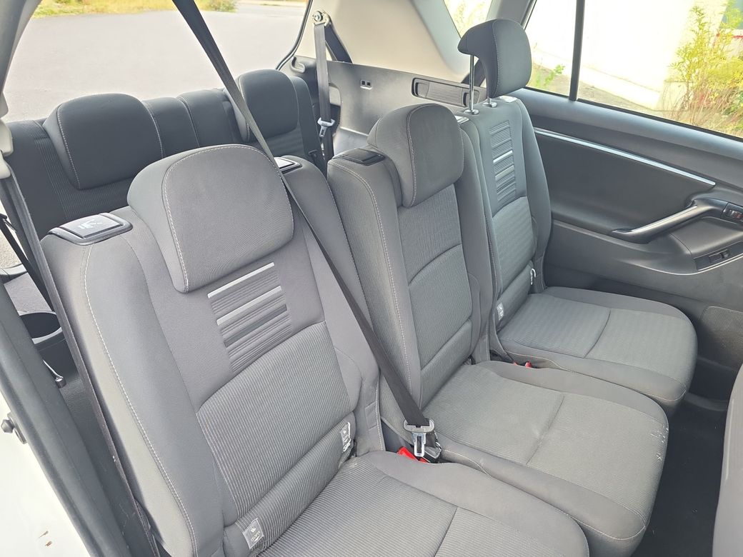 2016 Toyota Verso
