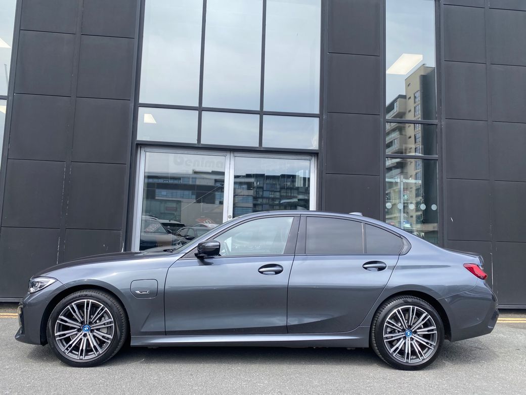 2022 BMW 3 Series