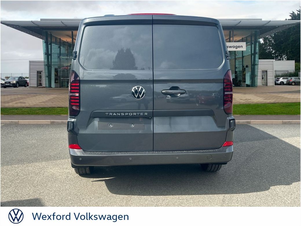 2025 Volkswagen Transporter