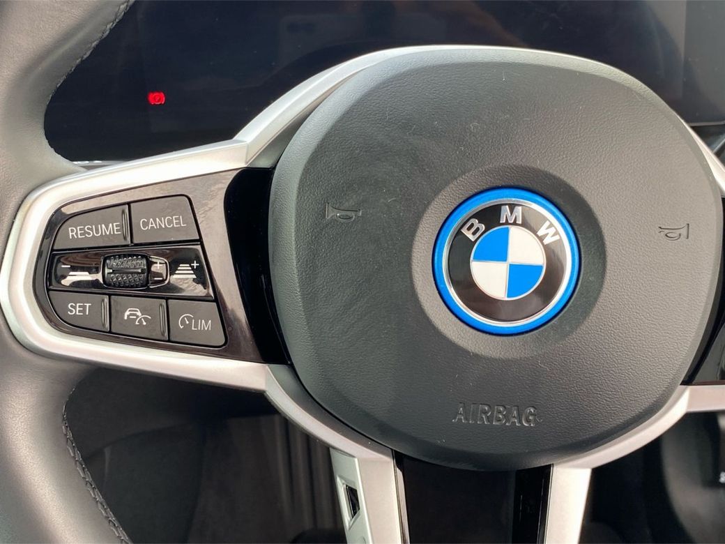 2025 BMW i4