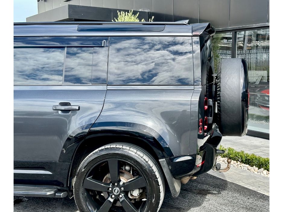 2024 Land Rover Defender