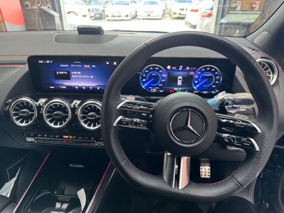 2025 Mercedes-Benz EQA
