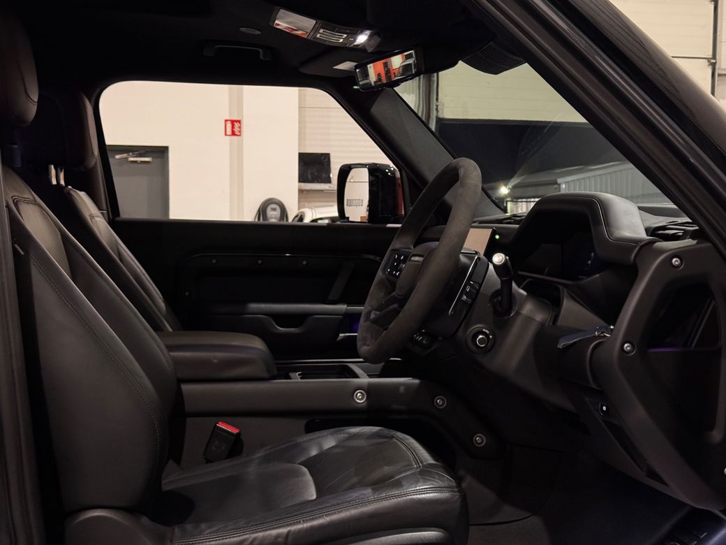 2023 Land Rover Defender