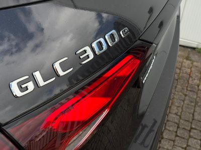 2025 Mercedes-Benz GLC Class