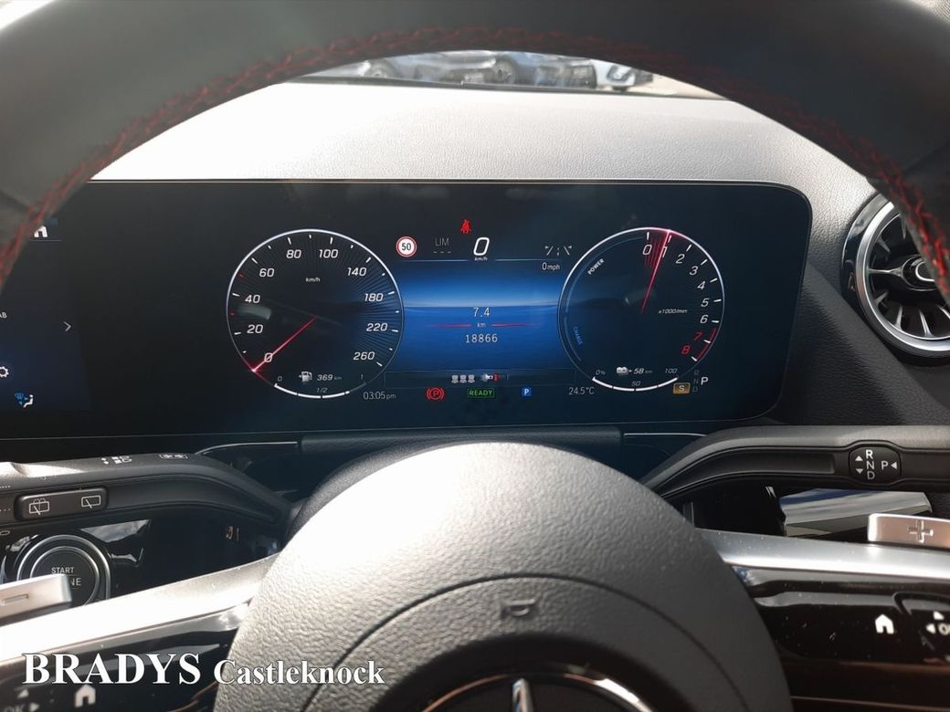 2025 Mercedes-Benz GLA Class