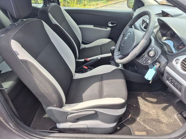 2012 Renault Clio