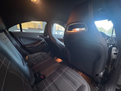 2015 Mercedes-Benz CLA Class