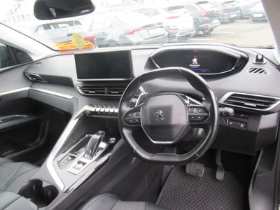 2022 Peugeot 5008