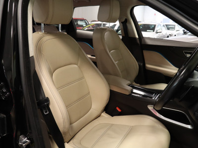 2019 Jaguar F-Pace