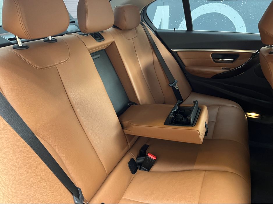 2018 BMW 3 Series