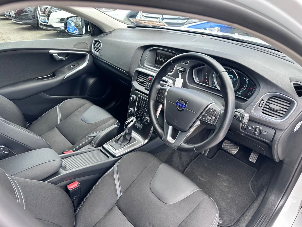 2014 Volvo V40