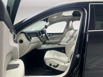 2023 Volvo XC60