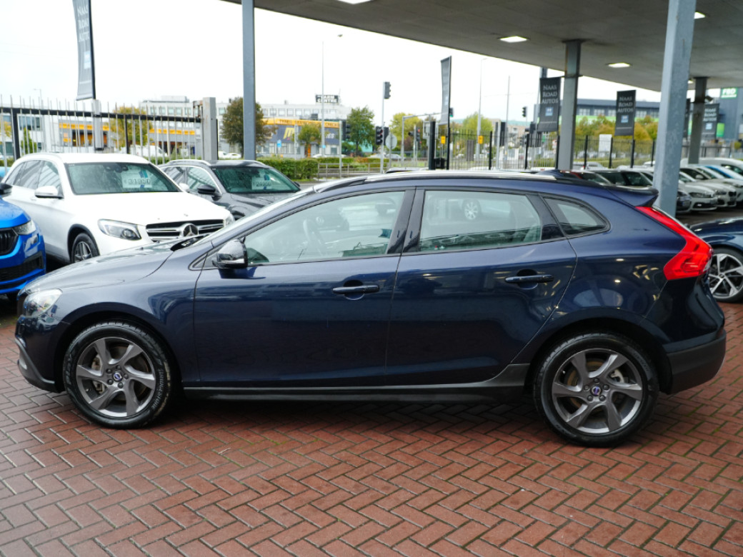 2016 Volvo V40 Cross Country