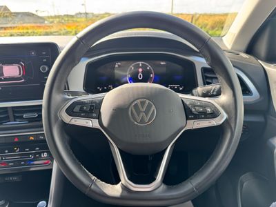 2024 Volkswagen T-Roc