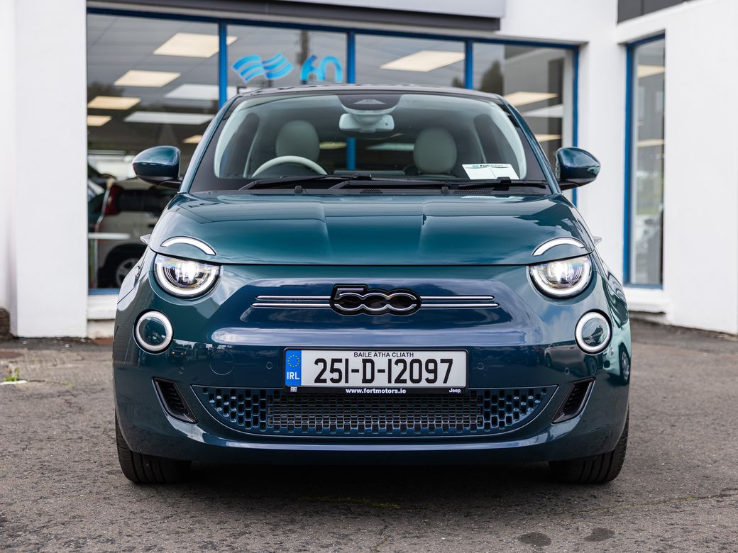 2025 Fiat 500