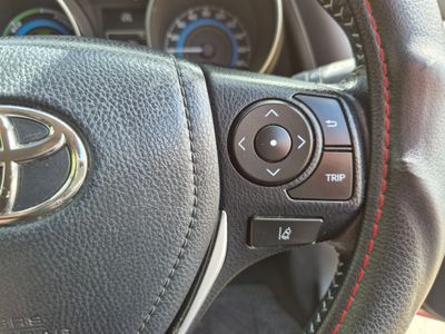 2017 Toyota Auris