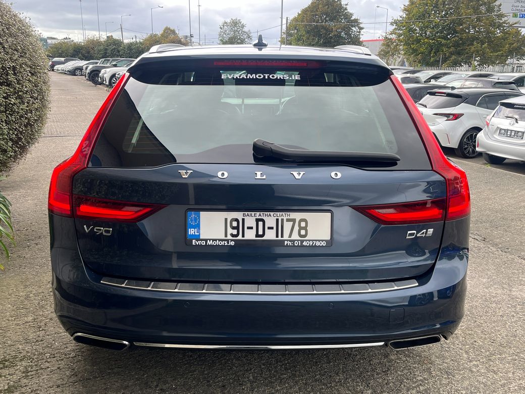 2019 Volvo V90