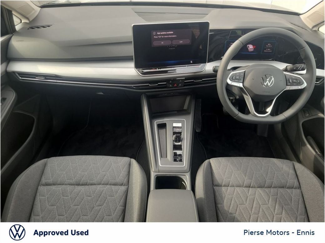 2025 Volkswagen Golf