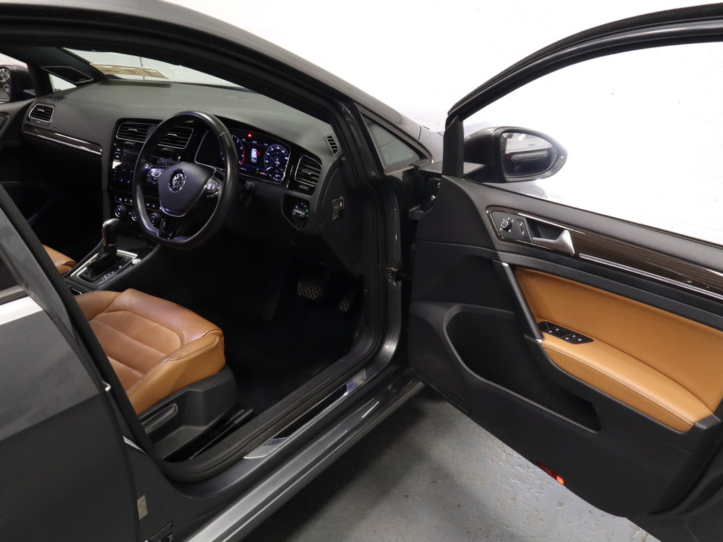2018 Volkswagen Golf