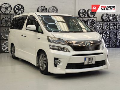 2014 Toyota Vellfire