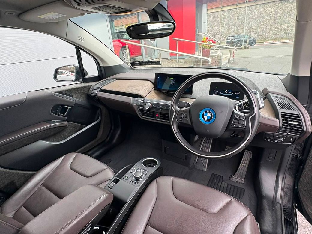 2022 BMW i3