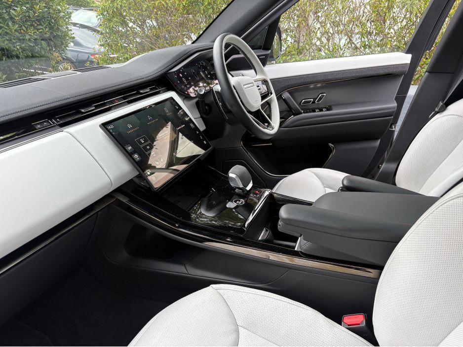 2024 Land Rover Range Rover Sport