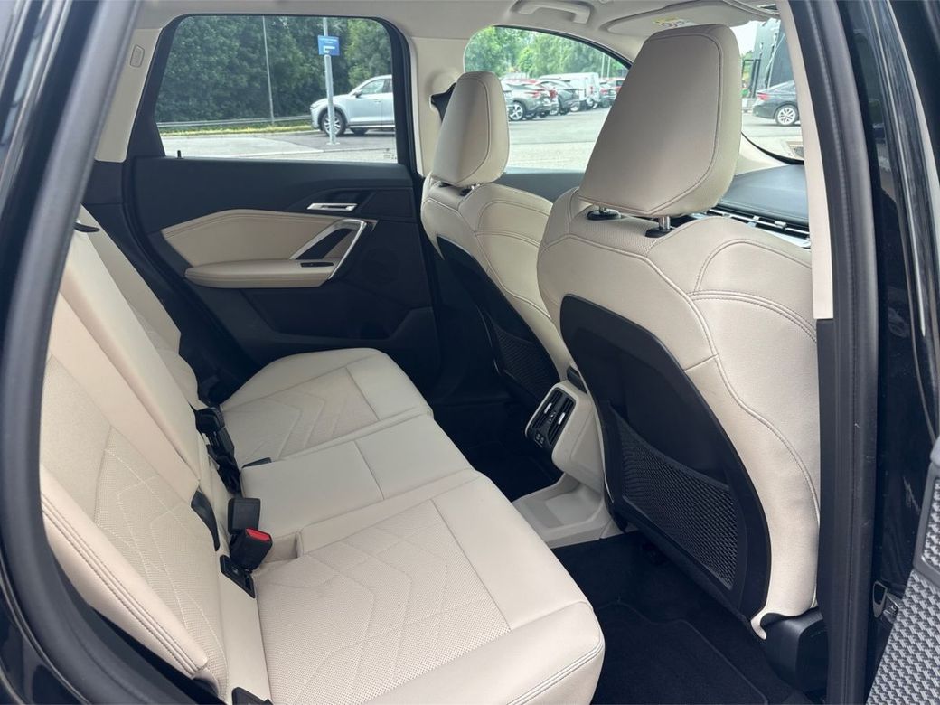 2023 BMW X1