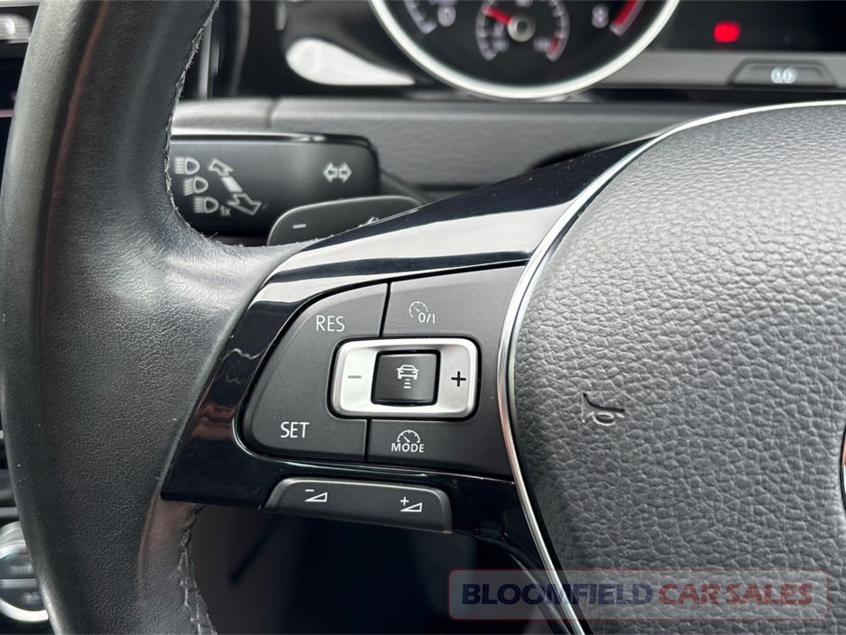 2017 Volkswagen Golf