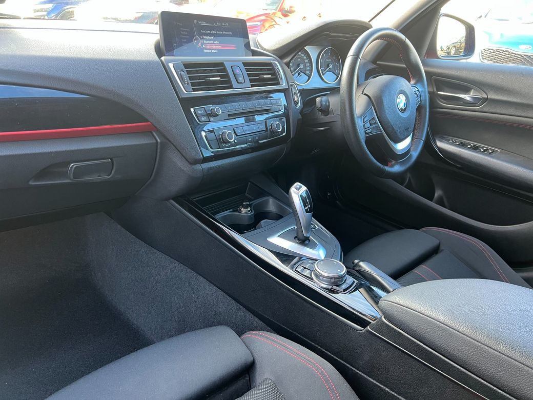 2016 BMW 118
