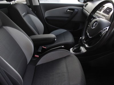 2017 Volkswagen Polo