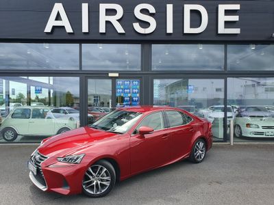2018 Lexus IS 300h