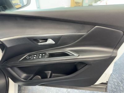 2017 Peugeot 3008