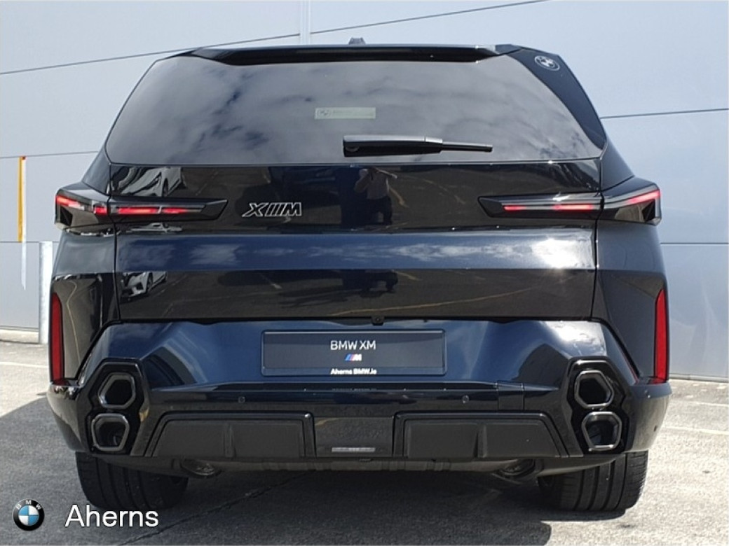 2025 BMW XM