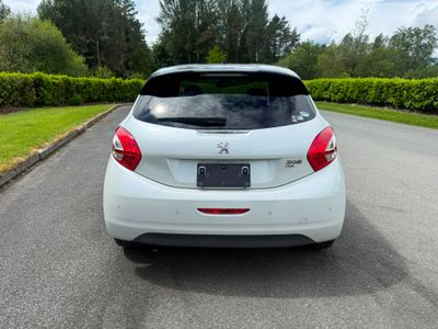 2014 Peugeot 208