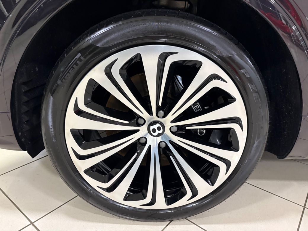 2022 Bentley Bentayga