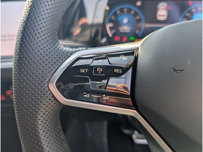 2024 Volkswagen Golf