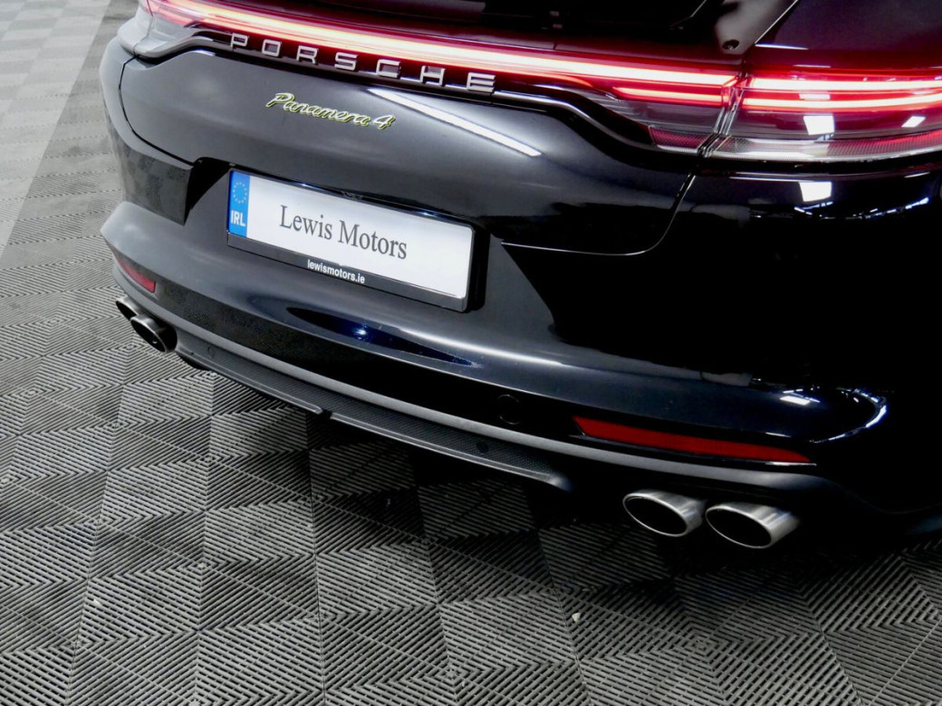 2024 Porsche Panamera