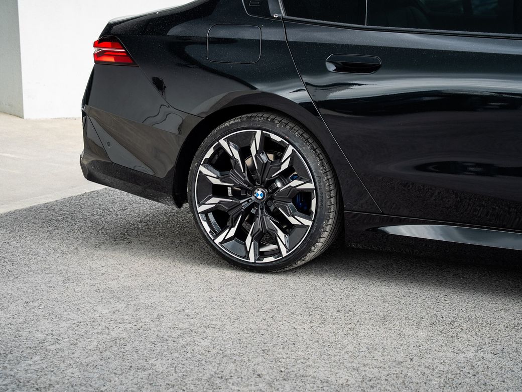 2025 BMW 5 Series