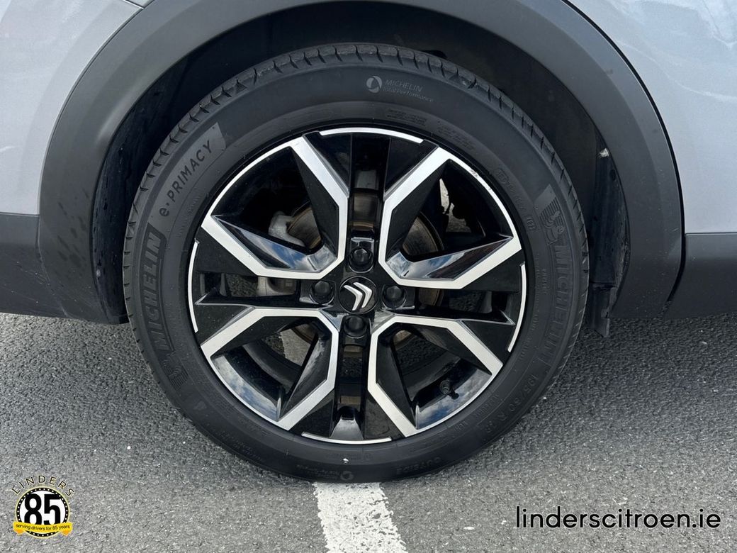 2023 Citroen e-C4 X