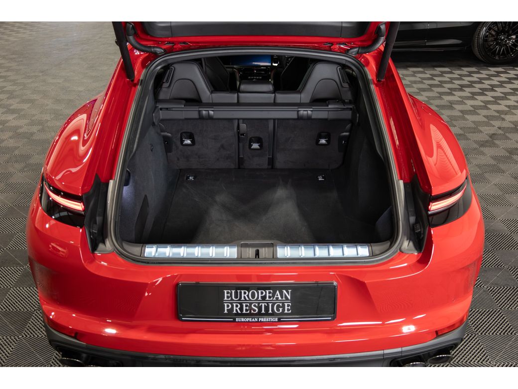 2025 Porsche Panamera