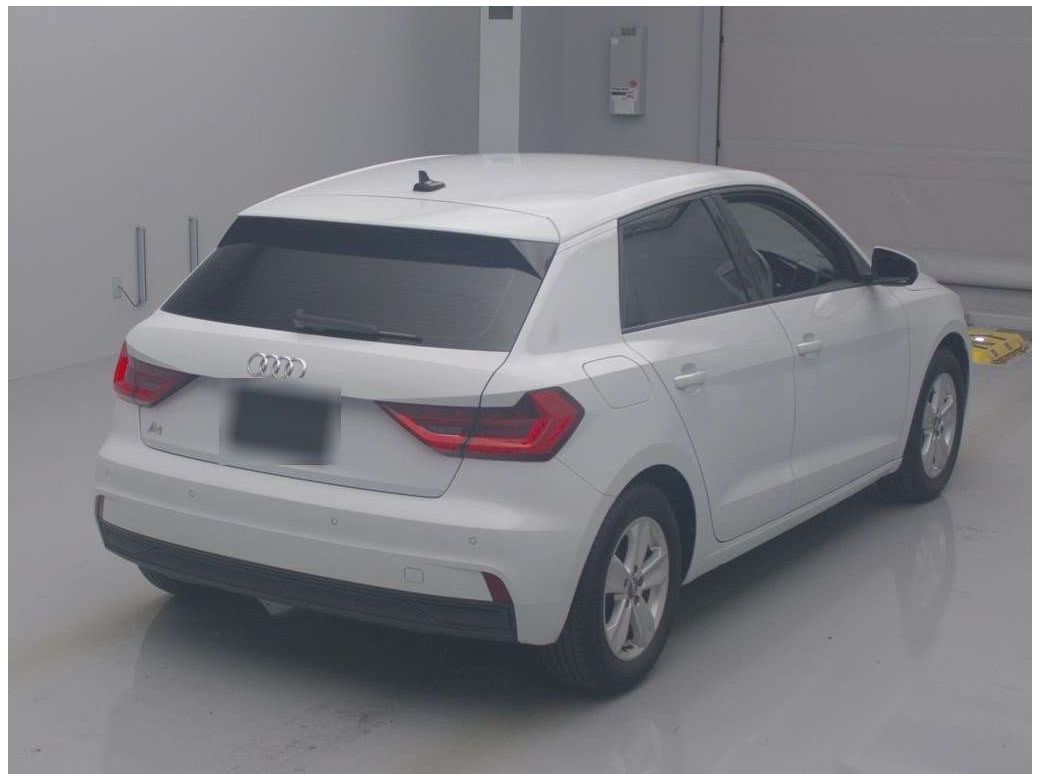 2020 Audi A1