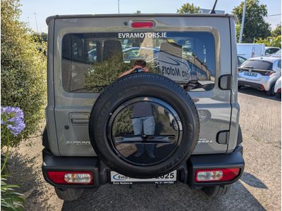 2025 Suzuki Jimny