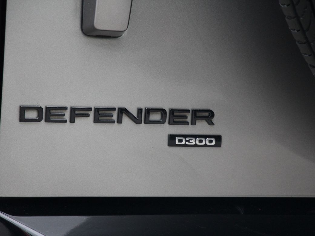 2021 Land Rover Defender