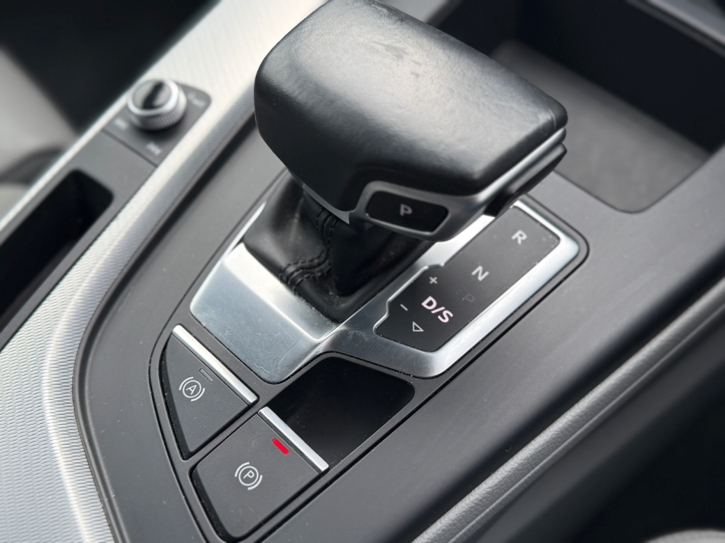 2022 Audi A4