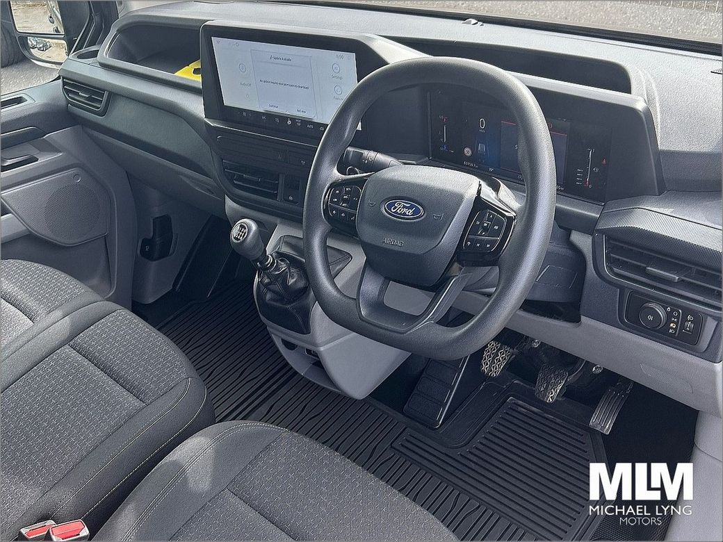 2024 Ford Transit Custom