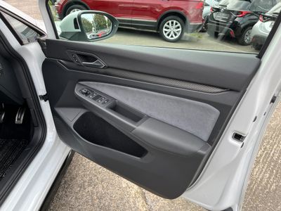 2024 Volkswagen Golf