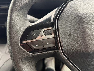 2022 Peugeot Partner