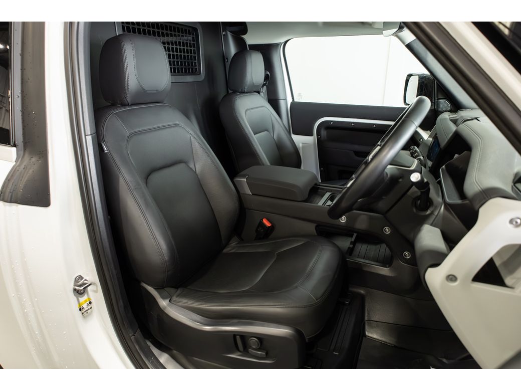 2022 Land Rover Defender