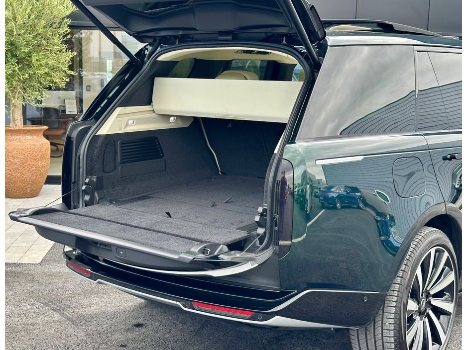 2026 Land Rover Range Rover